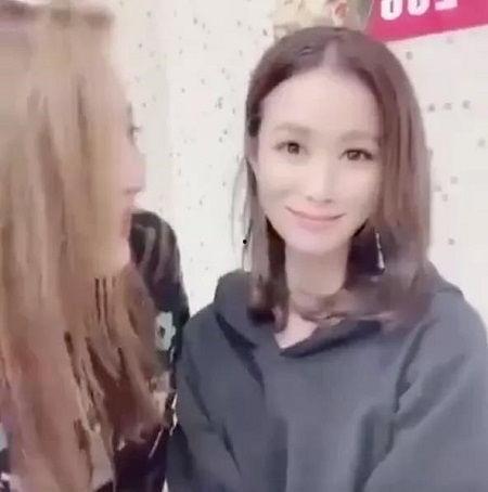 宜宾网红扬少老婆,揭秘背后的爱情故事