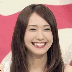 圆脸小眼睛女明星,揭秘当红女明星的独特风采