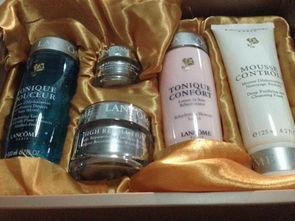 兰蔻明星紧致套装,焕发青春光彩，紧致肌肤的秘密武器