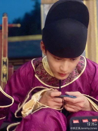 是谁爆料徐正溪的视频大全,揭秘背后爆料者的神秘面纱