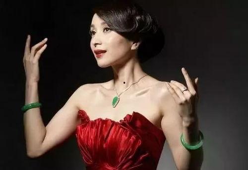 玉镯 明星,明星风采尽显