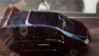 吃瓜出租车上,揭秘城市生活百态的流动窗口